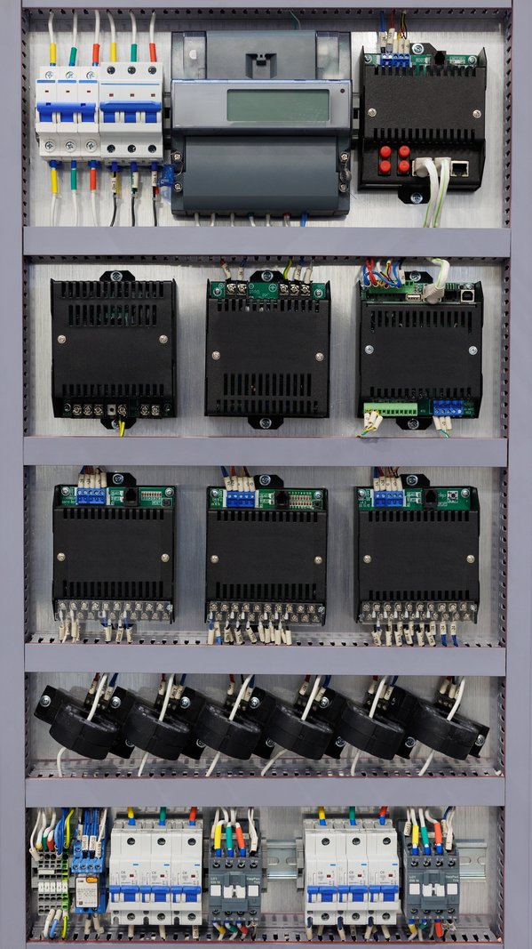 Découvrez les avantages des tableaux électriques legrand pour réduire vos coûts