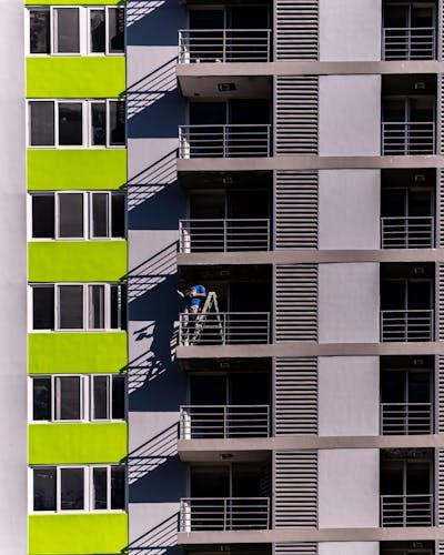 Echelle professionnelle modulable : votre alliée en hauteur